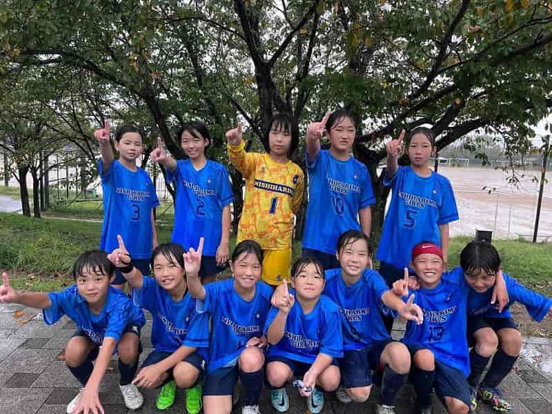 女子小学生　大会 
